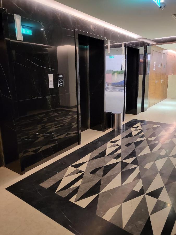 Apartment 16,26,27 Floors In Alliance Palace باتومي المظهر الخارجي الصورة