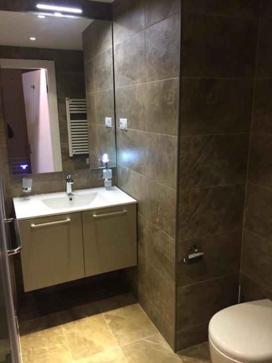 Apartment 16,26,27 Floors In Alliance Palace باتومي المظهر الخارجي الصورة
