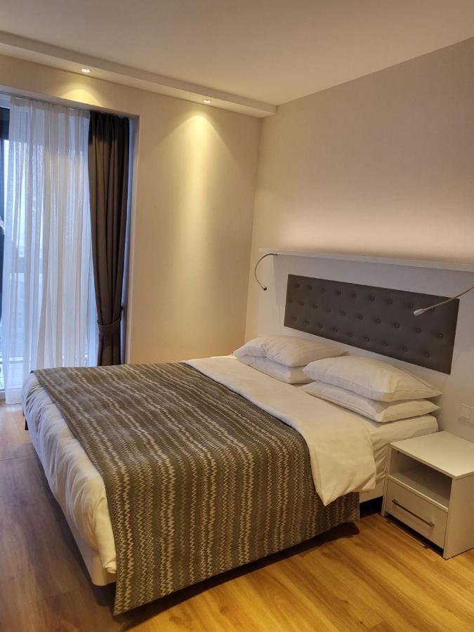 Apartment 16,26,27 Floors In Alliance Palace باتومي المظهر الخارجي الصورة