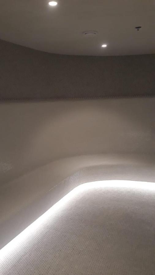 Apartment 16,26,27 Floors In Alliance Palace باتومي المظهر الخارجي الصورة